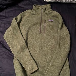 Mens Patagonia quarter zip olive green sweater - like new